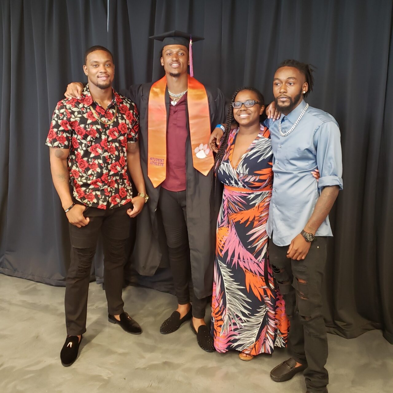 1000012795 1000012795